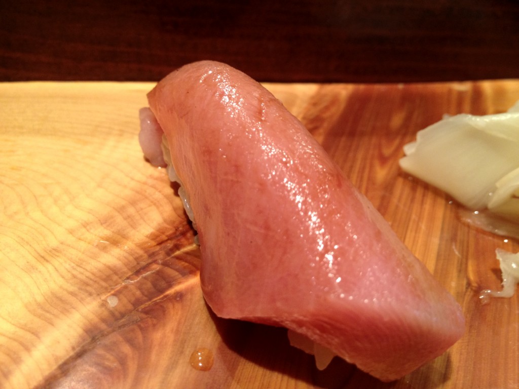 Chutoro (Medium-Fatty Tuna) at Kiriko (© 2012 The Offalo)
